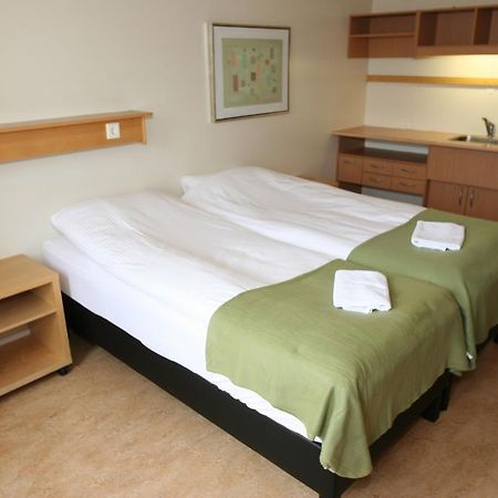 Akranes Guesthouse - Staywest エクステリア 写真