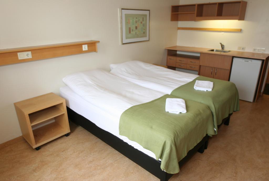 Akranes Guesthouse - Staywest エクステリア 写真